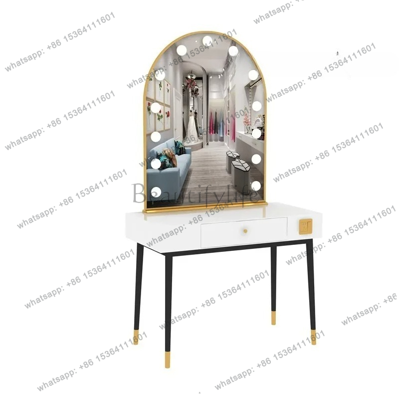 シンプルなランプ付き鏡台、ウェディング写真撮影用プロ仕様メイ - Beauty And Makeup Studio のレビューと価格