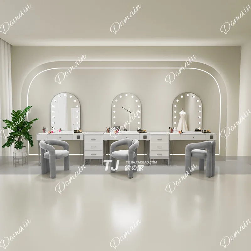 N5プレミアムスタジオプロ仕様バニティテーブル（ランプ付き） - Beauty And Makeup Studio のレビューと価格